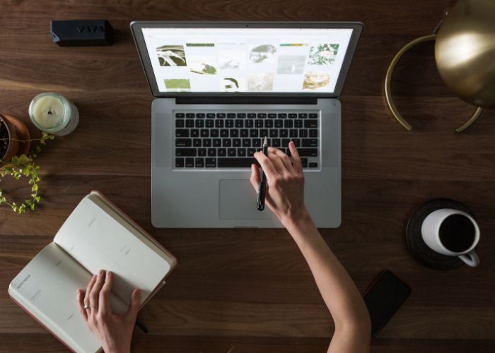 वेबसाईट डिझाईन सेवा (Website Design Service)