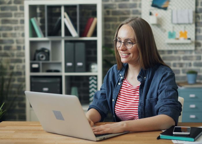 कंटेंट रायटिंग (Website Content Writing) कंटेंट रायटिंग (Website Content Writing)